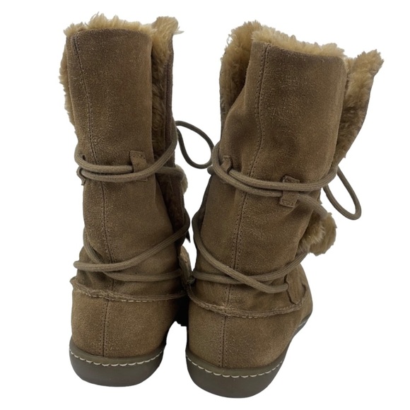 Unbranded Snow Faux Suede Boot with Pom Pom tassels and Rubber Sole Size 6.5 - Picture 4 of 11